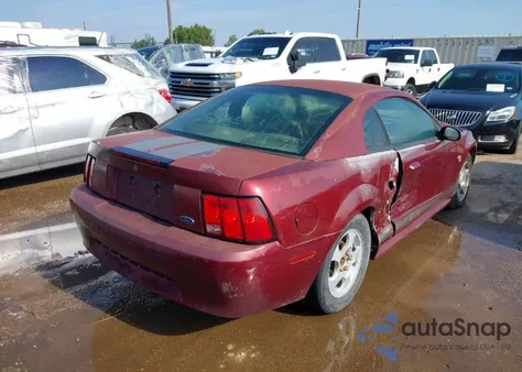 2004 Ford Mustang z USA, uszkodzony, nr VIN 1FAFP404X4F117769